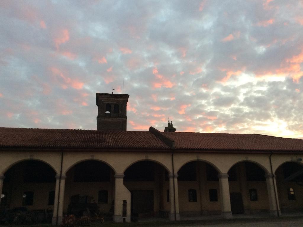 Agriturismo Rivieraoglio Piadena ภายนอก รูปภาพ