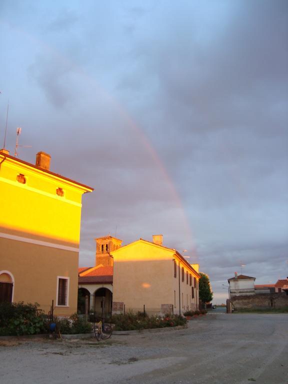 Agriturismo Rivieraoglio Piadena ภายนอก รูปภาพ